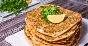 Lahmacun Kaç Kalori, Besin Değeri Nedir? Lahmacun Kilo Aldırır mı?