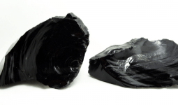Obsidyen Taşı Nedir, Faydaları Neler, Neye İyi Gelir?