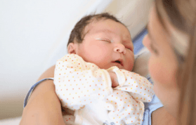 Bebeklerde 2 Ay Aşısı Nelerdir? Bebek Aşısının Yan Etkileri Nelerdir?