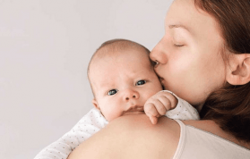 Üç (3) Aylık Bebek Gelişimi ve Beslenmesi Nasıl Olmalı?