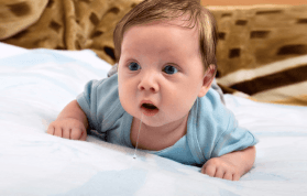 Bebeklerde ve Çocuklarda Uyurken Salya Akması Neden Olur?