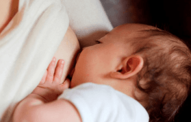 Göğüs Çatlakları Neden Olur, Doğal Tedavi Yöntemleri Nedir?